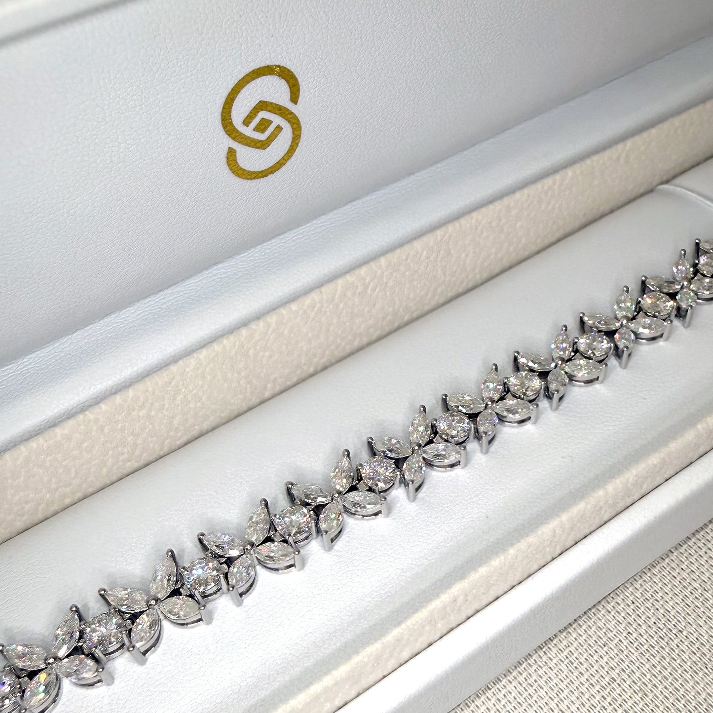Palea Moissanite Butterfly Marquise Tennis Bracelet