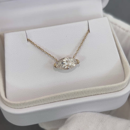 Load and play video in Gallery viewer, Classica 2.00 CT VVS1 Marquise Cut Moissanite Necklace
