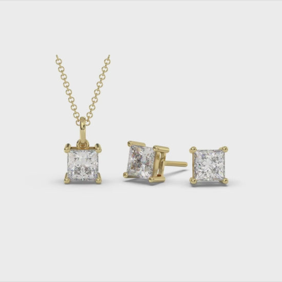 Load and play video in Gallery viewer, Classica VVS1 Princess Cut Moissanite Solitaire Necklace
